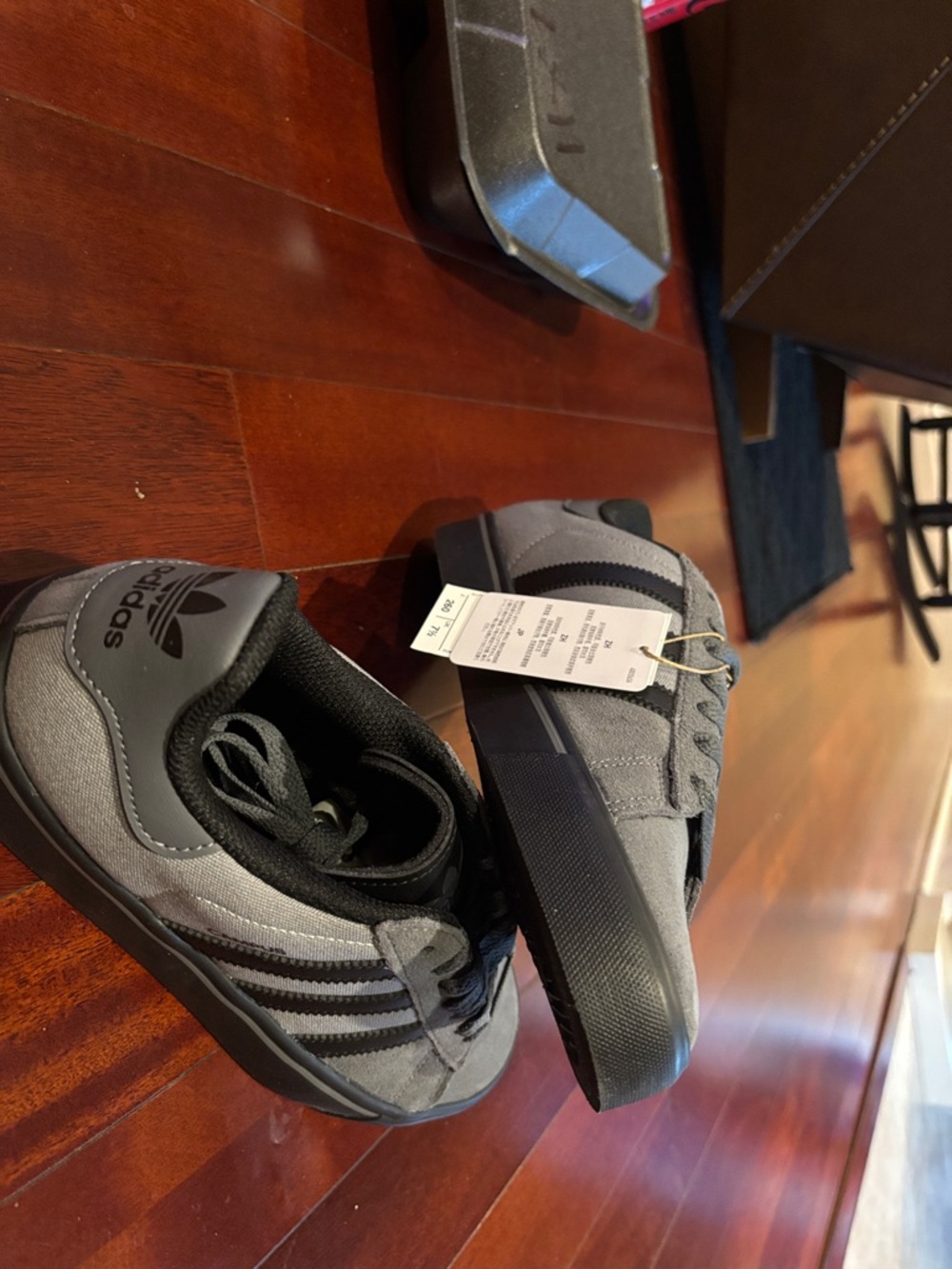 adidas Men’s Gray & Black Suede Low-Top Sneakers